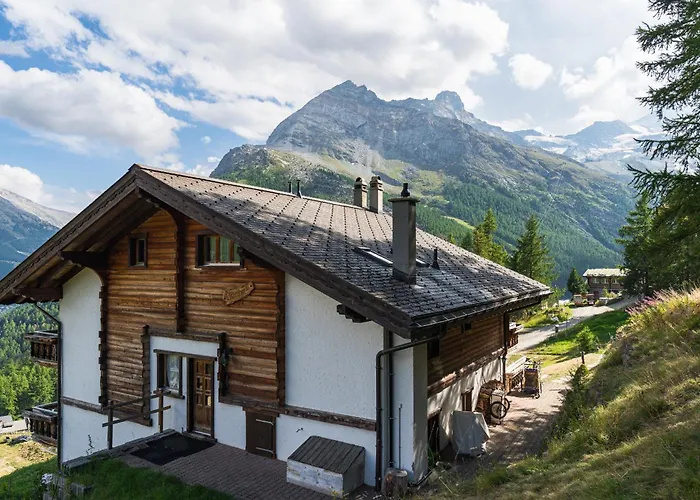 Mirador Auf Der Sonnenterrasse Von Зас-Фе